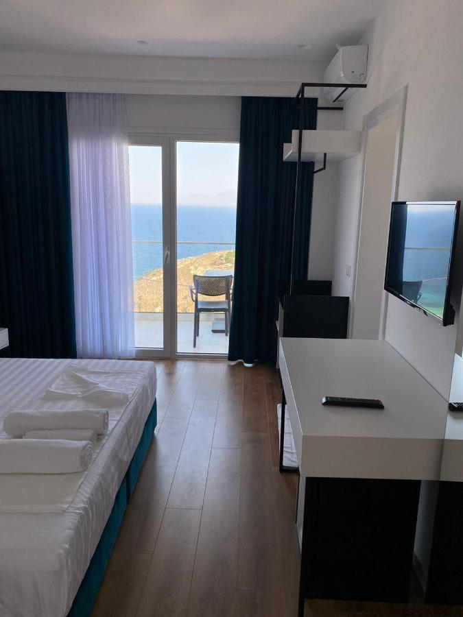 Sea & Lake View Villa كساميل المظهر الخارجي الصورة